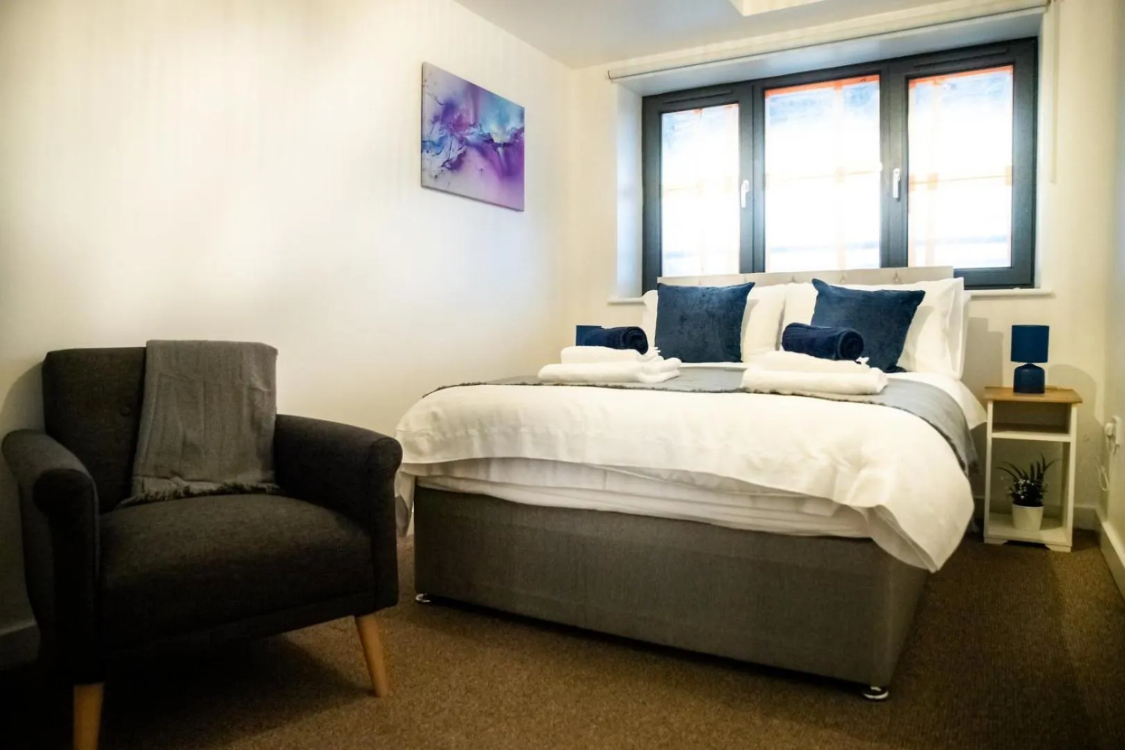 Apartment Close To Leeds City, Spacious, Sleeps 4, Beeston Hill Großbritannien